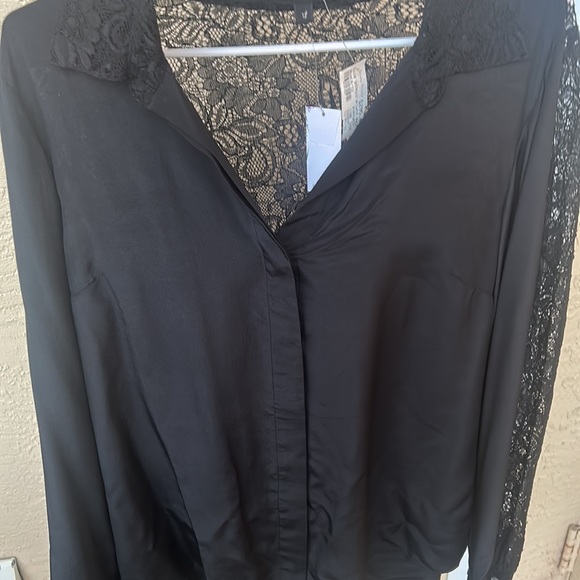 Paperwhite Black Flowy Silk Collared Blouse Sz 12 NWT Lace Chic NEW - Picture 15 of 16